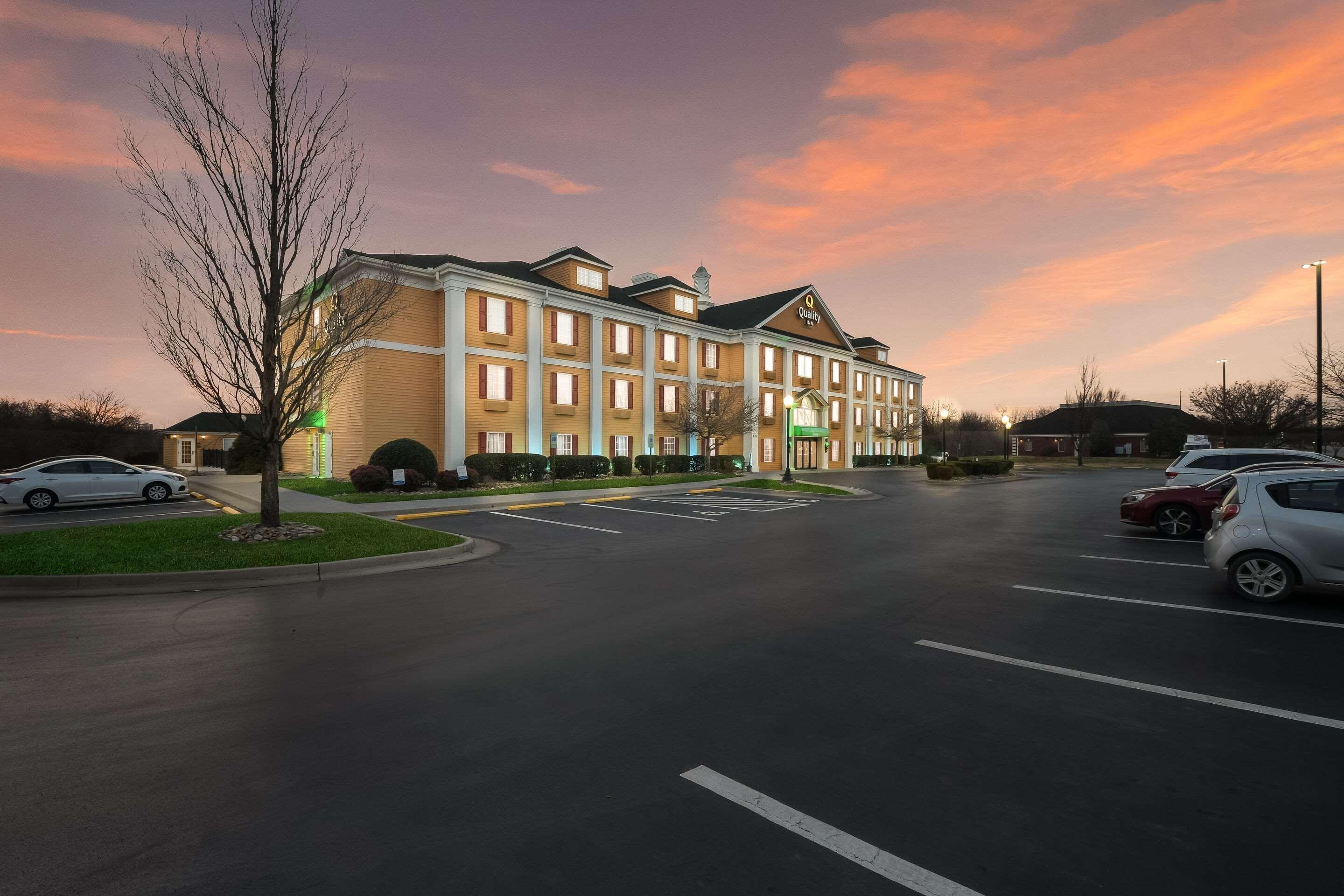 Quality Inn Alcoa Knoxville Bagian luar foto